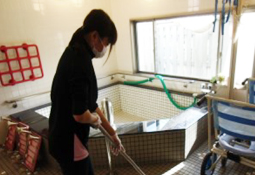 ステップあっぷ西江井島の作業風景